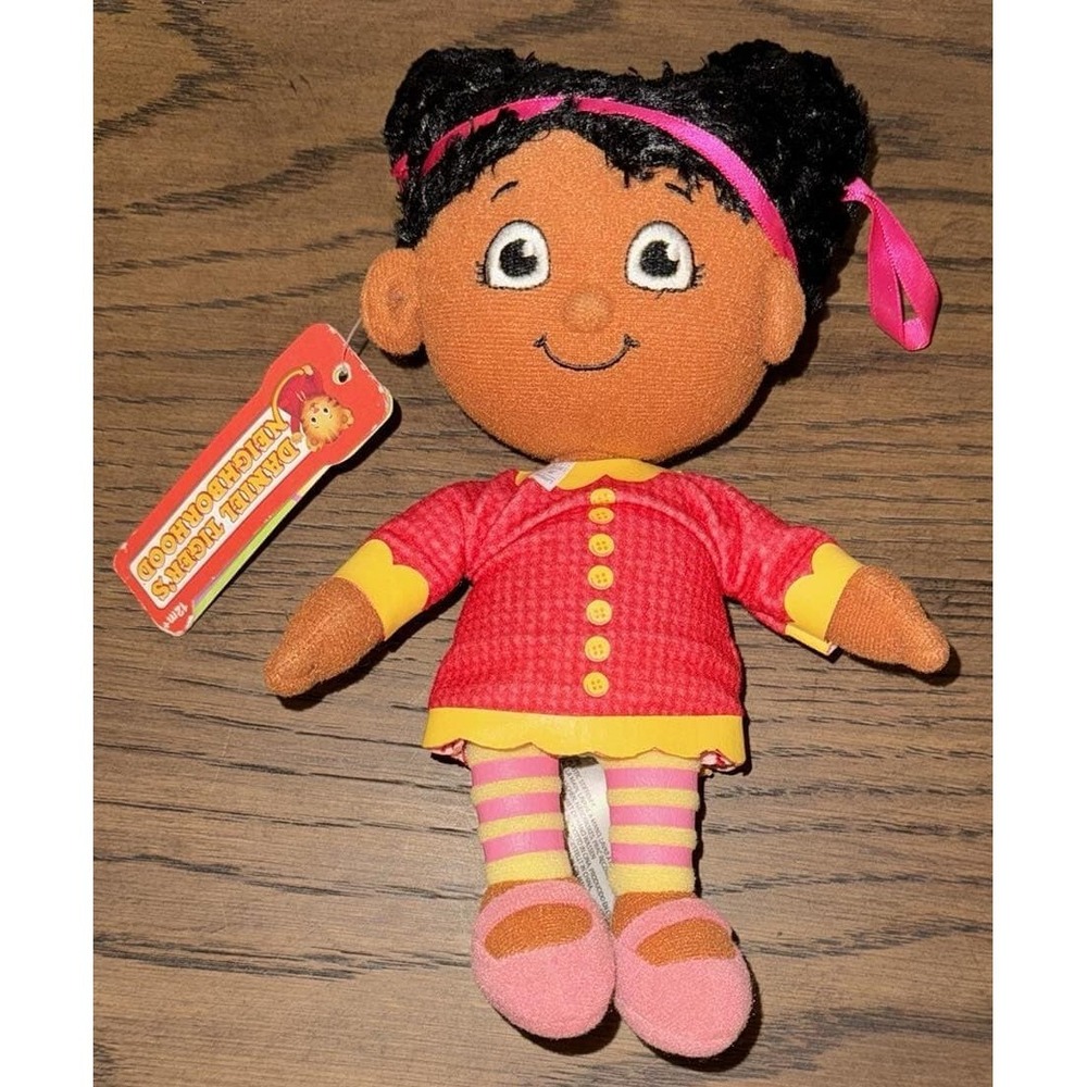 NWT Daniel Tiger's Neighborhood Mini Plush Miss Elaina FREE SHIP